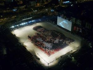 İzmir'de 6 bin kişi 'Atatürk' oldu