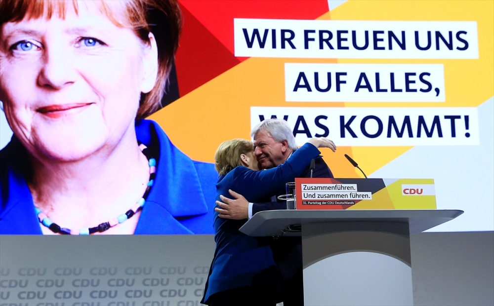 Merkel'in halefi belli oldu 15