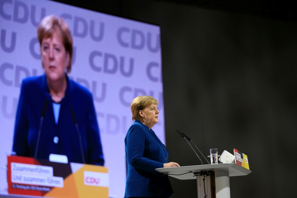 Merkel'in halefi belli oldu 45