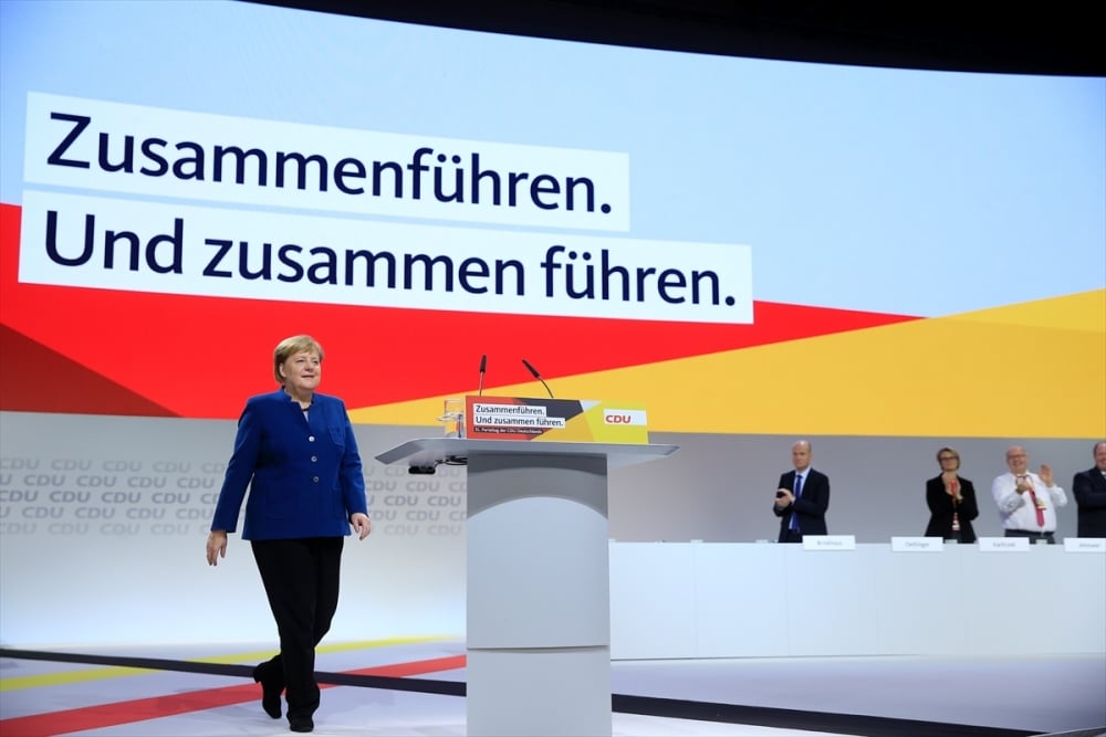 Merkel'in halefi belli oldu 53