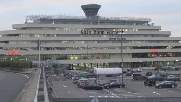 Almanya’da 600’ün üzerinde uçuş iptal edildi 7
