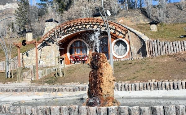 'Hobbit Köyü' Sivas'ta hizmete açıldı 7