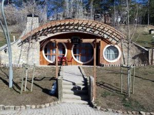 'Hobbit Köyü' Sivas'ta hizmete açıldı