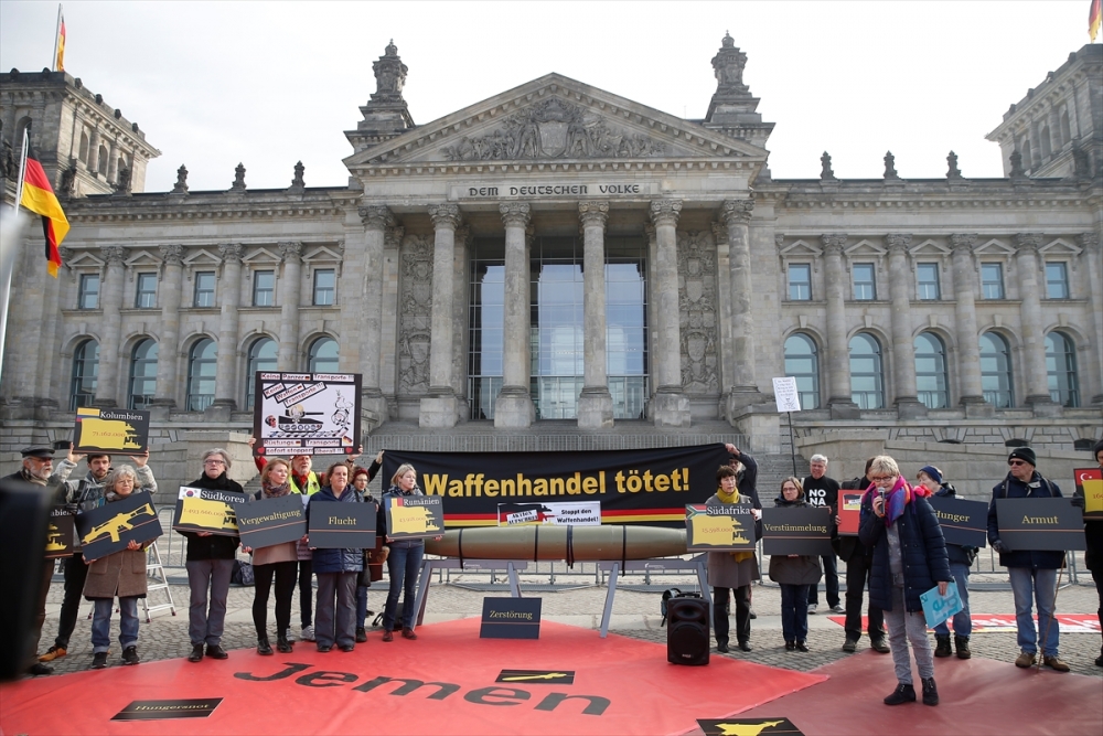 Almanya'nın silah ihracat politikası protesto edildi 11
