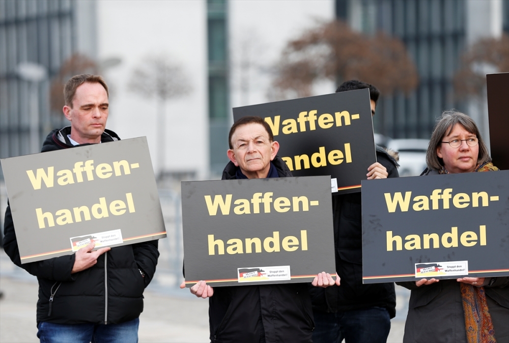 Almanya'nın silah ihracat politikası protesto edildi 9