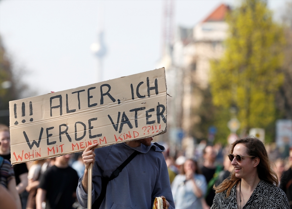 Almanya’daki kira artışı protesto edildi 5