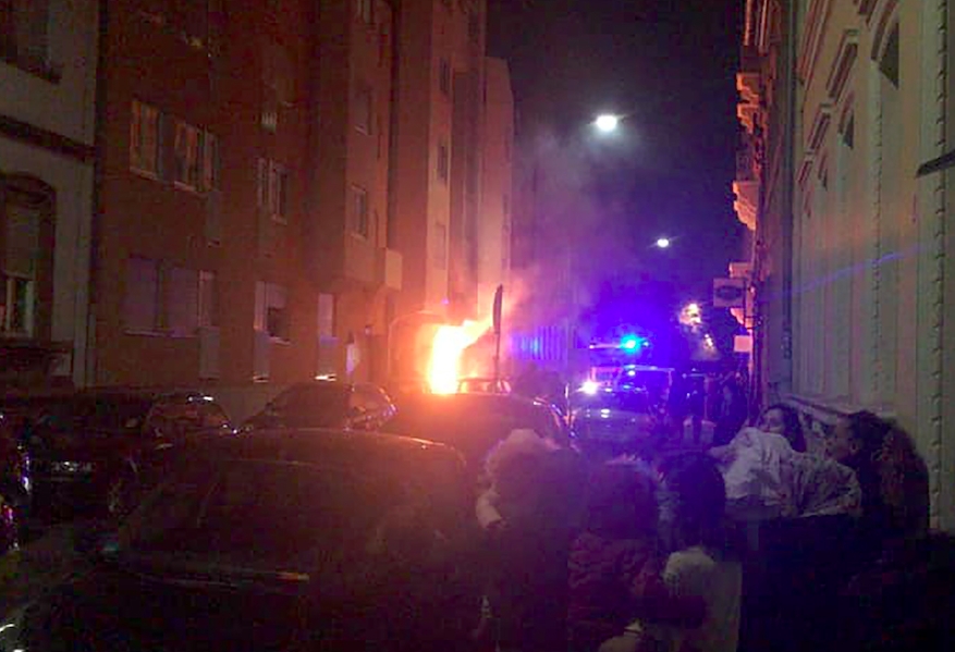 Almanya'nın Mannheim şehrinde  Türklerin oturduğu binada yangın 3