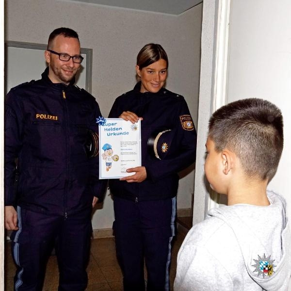 Alman polisinden Kenan’a ‘Süper Kahramanlık Sertifikası‘ 2
