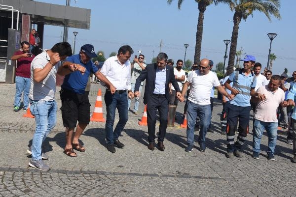 İzmir'de belediye çalışanı memurlara yüzde 72 zam 4