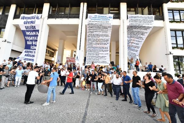 İzmir'de belediye çalışanı memurlara yüzde 72 zam 8