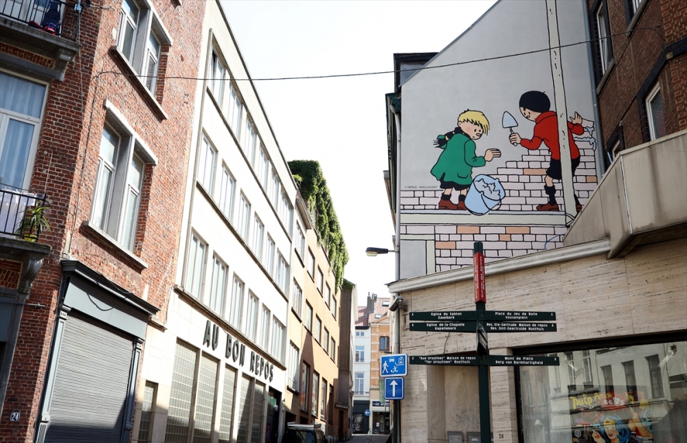 Brüksel sokakları çizgi roman oldu 17