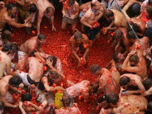 İspanya’da domates savaşı başladı