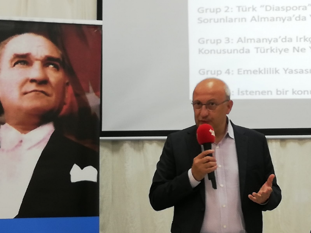 CHP, yurt dışındaki Türklerin sorunlarına çözüm arıyor 23