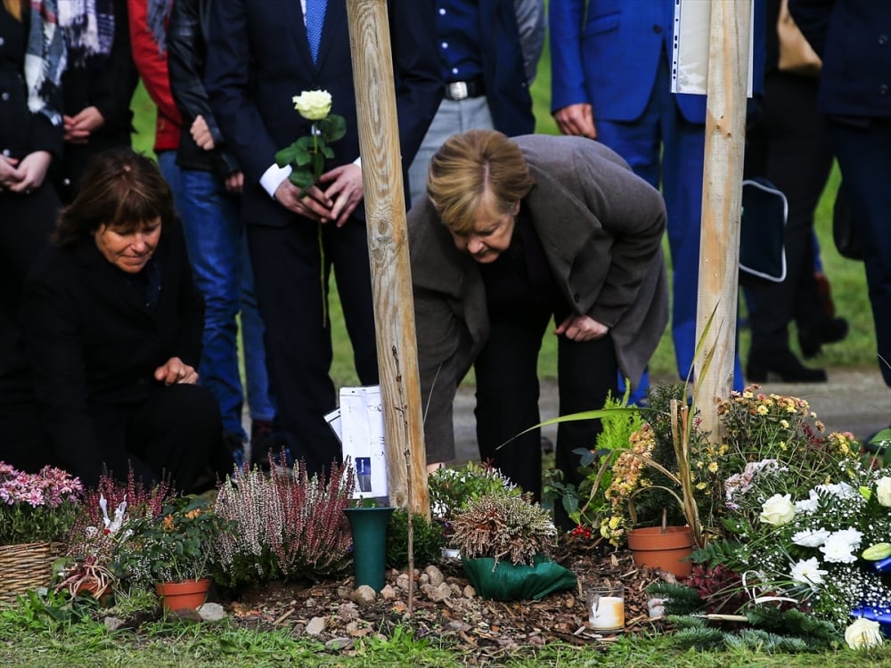 Merkel'den NSU kurbanları anıt parkına ziyaret 22
