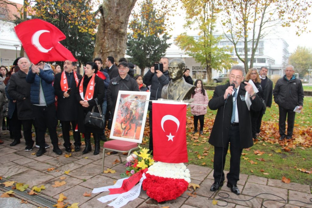 CHP BW Birliği, Atatürk'ü andı 3