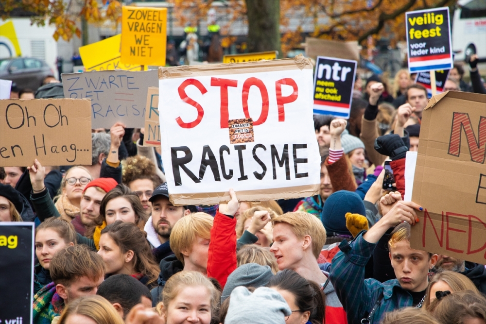 Hollanda'da ırkçılık karşıtı protesto 1