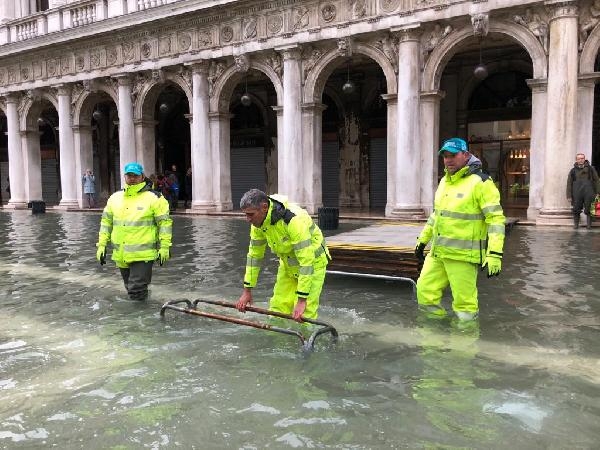 Venedik yeniden sular altında 6