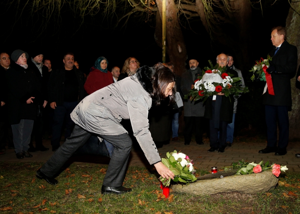 Mölln saldırısı kurbanları 27'nci yılında anılıyor 3
