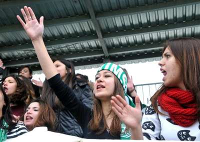 Amatör futbol maçında Özgecan anıldı