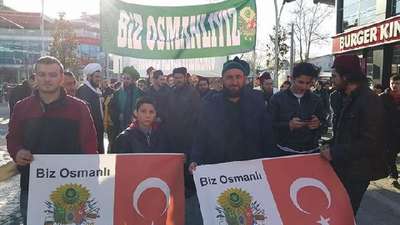 Adapazarı'nda 'Osmanlı’yı istiyoruz' yürüyüşü
