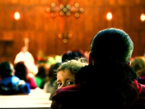 İltica hakkı için Hristiyanlığa geçiyorlar