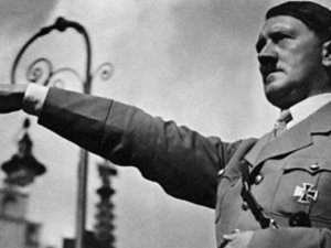 Hitler selamına 1600 avro ceza