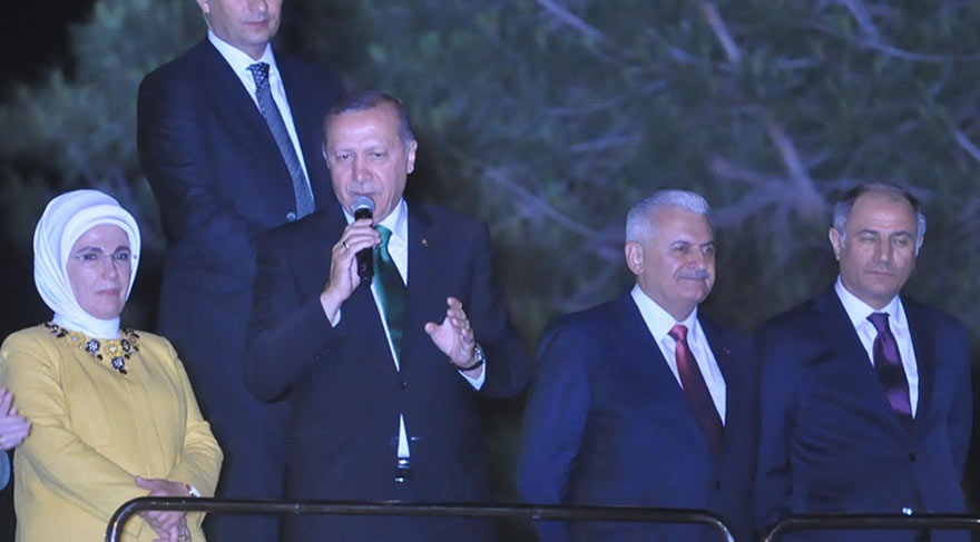 Erdoğan: Binali'ye fazla gaz vermeyin