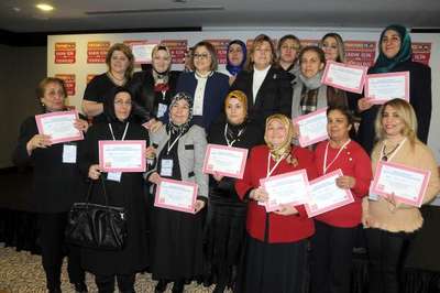 Gaziantepli kadınlar teknoloji eğitiminden mezun oldu