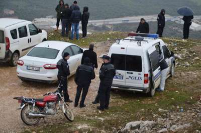 Orhangazi’de bulunan cesedin, kaybolan 18 yaşındaki gence ait olup olmadığı araştırılıyor