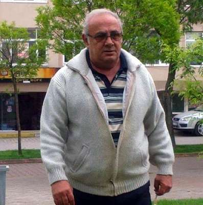 ANKARAGÜCÜ'NÜN ESKİ FUTBOLCUSU RAŞİT ÖZDEMİR EVİNDE ÖLÜ BULUNDU
