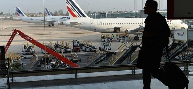 Fransa’da pilotlar greve gitti