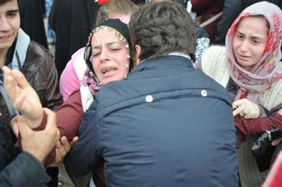 Arazide bulunan ceset kayıp gence ait çıktı, 2 şüpheli gözaltında (2)