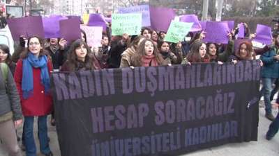 Başkent'te kadınların Özgecan yürüyüşüne polis müdahale etti