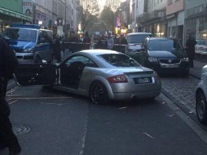 Alman polisinden PKK yandaşlarına operasyon