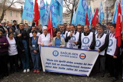 Sağlıkçılar yıpranma payı istedi