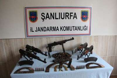 Şanlıurfa'da, Suriye’den getirilen silah ve mühimmat ele geçti