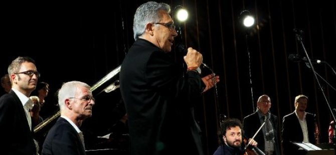 Zülfü Livaneli 70. yaş gününü Bremen'de kutladı