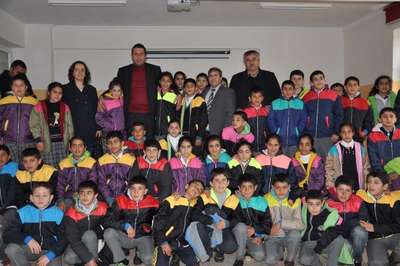 İslahiye'de 550 öğrenciye kaban