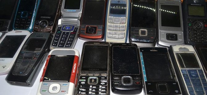 Eski telefonlardan 'altın' çıkıyor