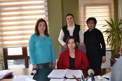 Arazide leşi bulunan 84 köpek, taşınırken araçta boğulmuş (2)