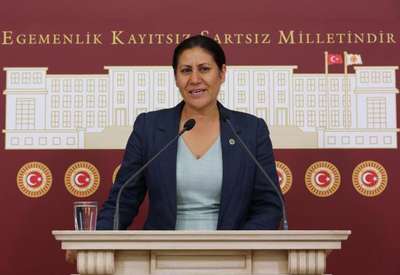 CHP'li Sakine Öz'den ölüm kavşağı ile ilgili soru önergesi