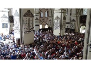 Tayland, Ramazan'ı bir gün uzattı