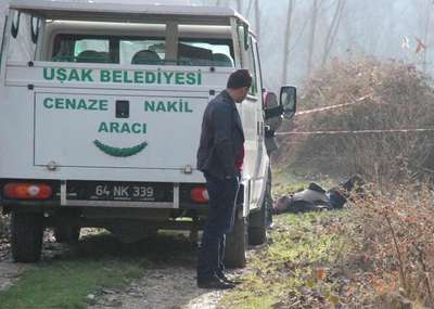 TAKSİ ŞOFÖRÜNÜN TARLADA CESEDİ BULUNDU
