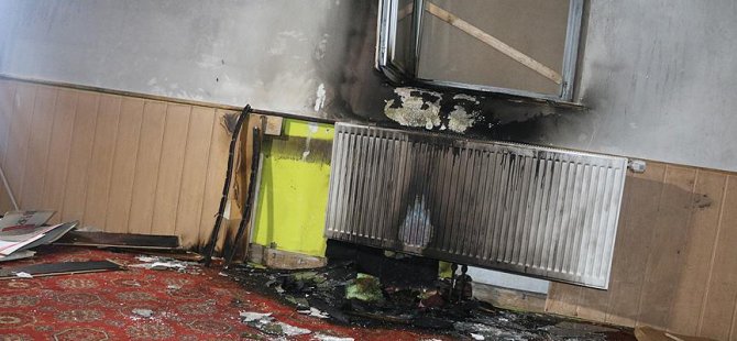 Avusturya'da yine bir camiye saldırıldı