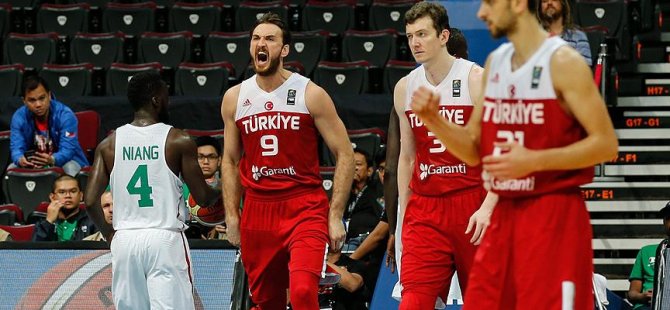 Türkiye potada yarı finalde