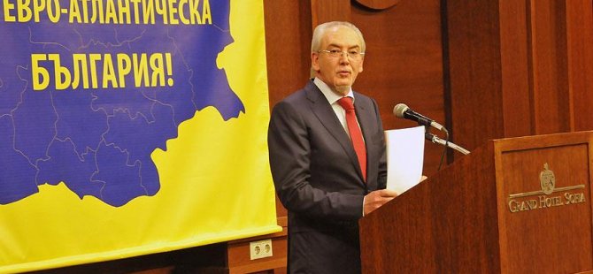 DOST Partisi'ne Türkçe engeli