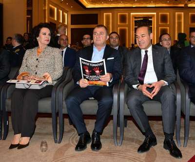 Fatih Terim Adana'da uyuşturucuya karşı yürüdü (2)