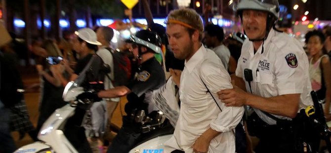 ABD'de iç savaş devam ediyor