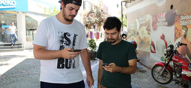Üniversite öğrencisi 'pokemon' ararken 4 kilo verdi