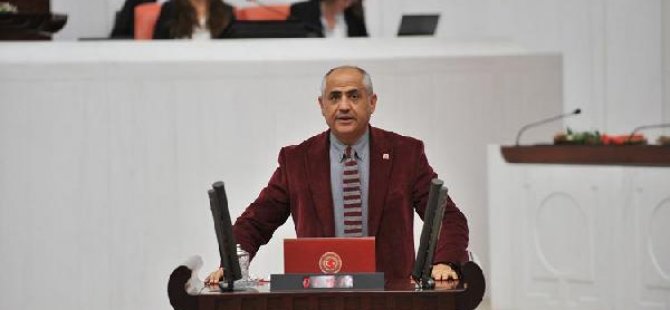 CHP'li Çam: Binali neyin kafasını yaşıyor?